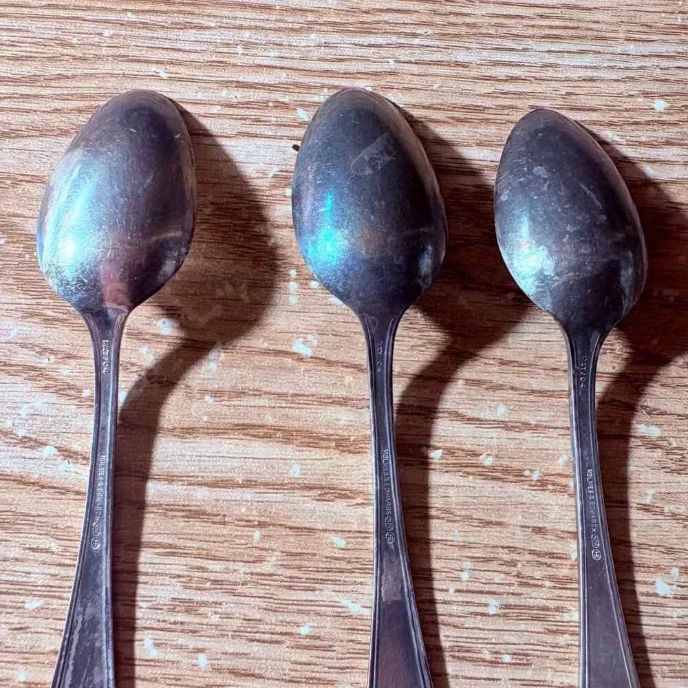 Vintage Teaspoon Lot Of 5 Tarnished A P On The Bottom Of Stem